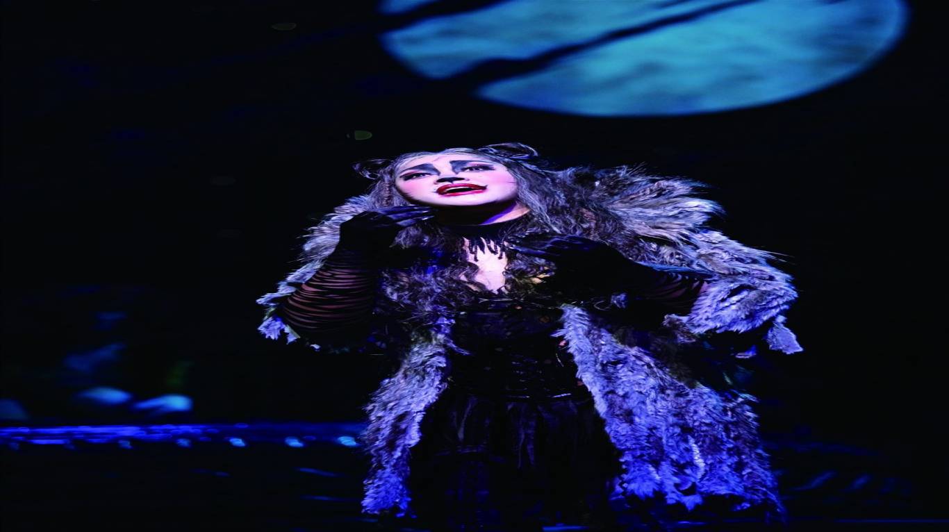 Filipina actress Joanna Ampil stars in 'Cats' on Taiwan tour.jpeg